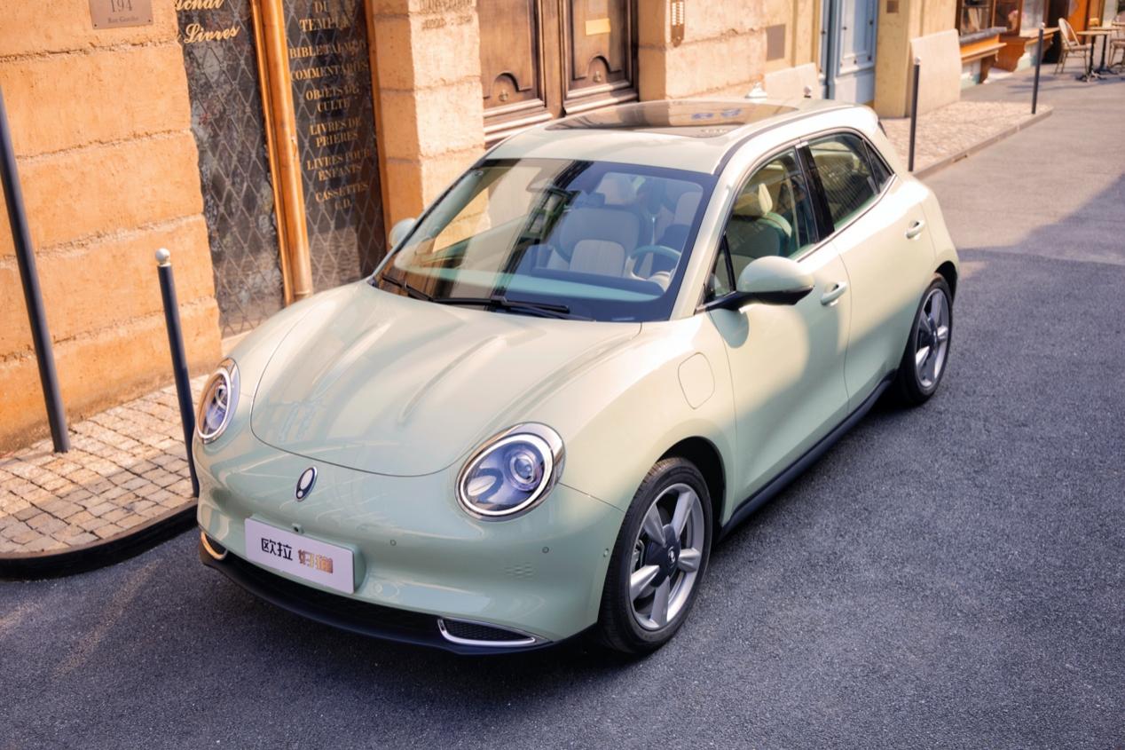 电车翻越火焰山?欧拉好猫续航无惧高温- 买车网