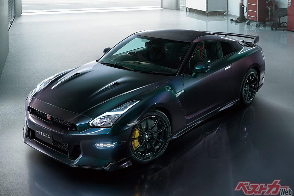 新一代日产gtrr36纯电超跑动力超保时捷taycan