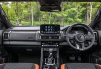 与全新一代日产纳瓦拉同平台打造 全新一代三菱L200皮卡发布