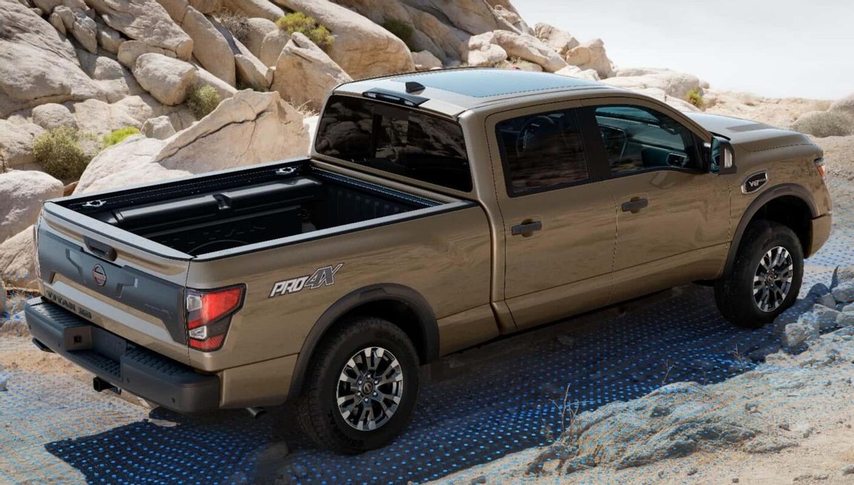 一看就是老美红脖子最爱新款日产titan皮卡发布