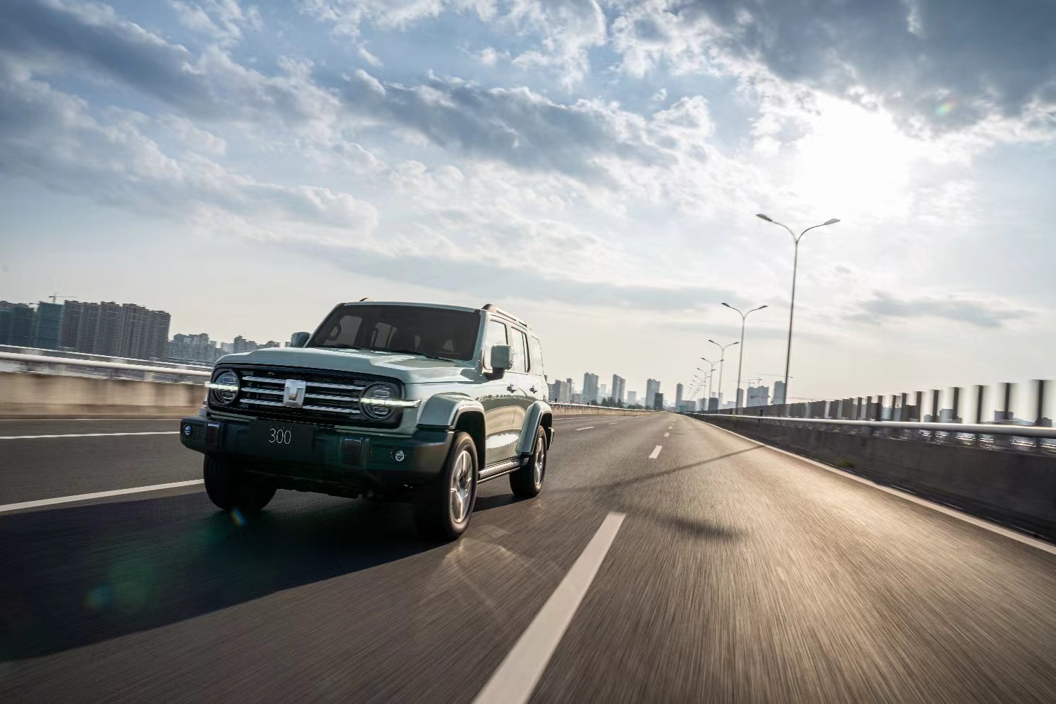 新款坦克300焕新上市开启潮流出行新体验