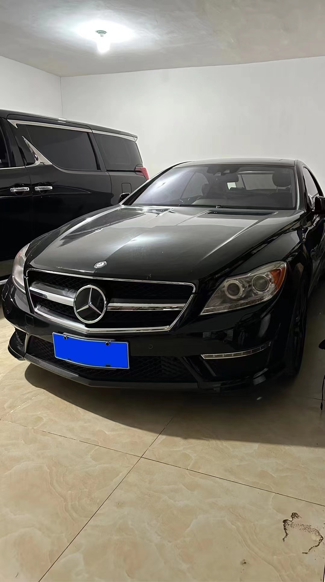 当前位置:>买车网首页>选车>奔驰>奔驰cl级amg>文章>优雅与霸气的奔驰