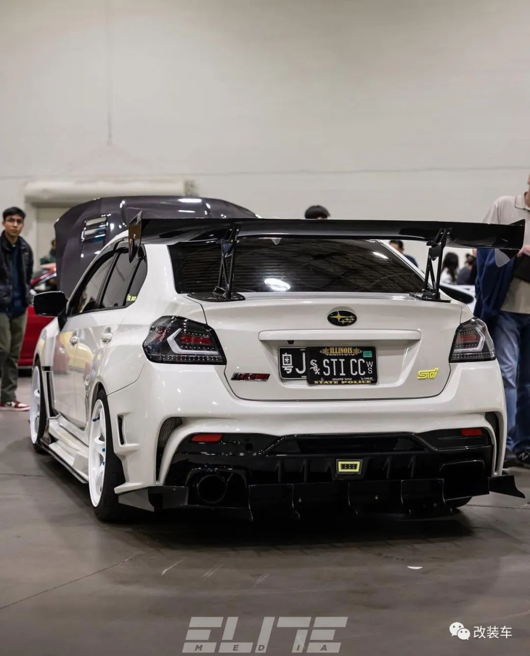 竞技味十足的11代斯巴鲁WRX STi，战斗的同时还带点