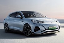 8月前三周新势力品牌销量，问界0.22万辆，魏牌0.18万辆