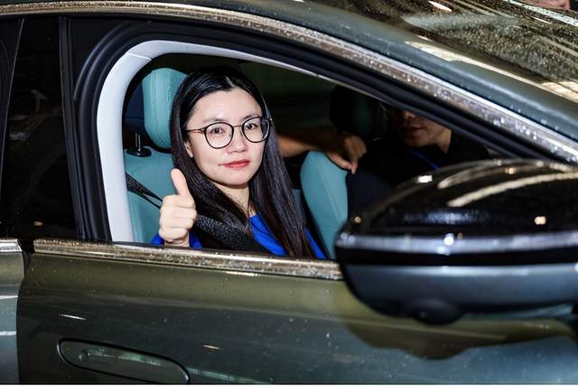 远航y6全国媒体试驾会成都举办实力演绎中式豪华极致性能