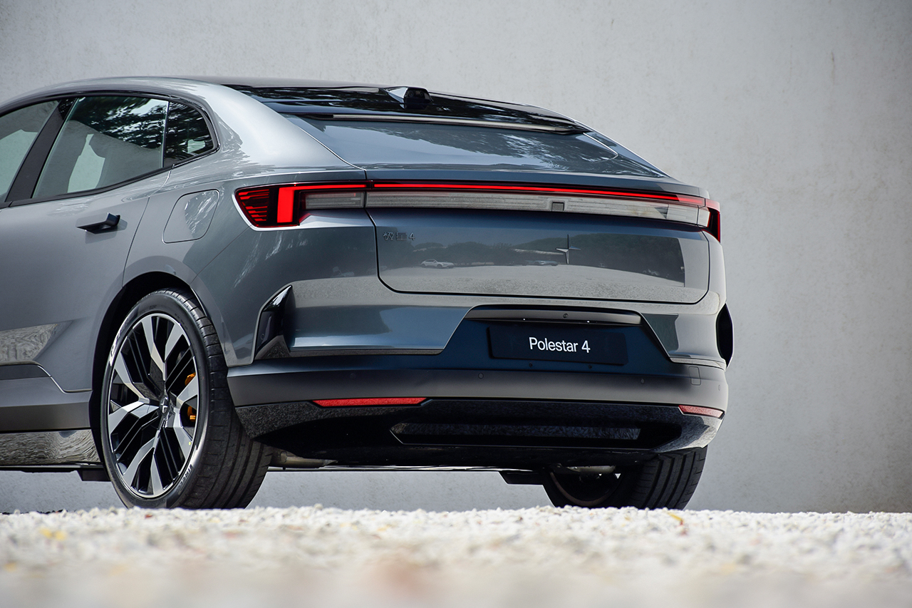 比如法拉利monza sp2,兰博基尼sc20,阿斯顿·马丁v12 speedster以及迈