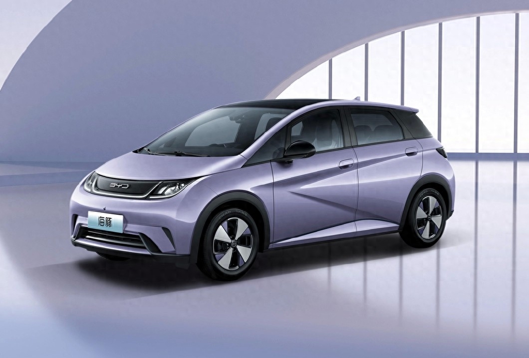 换装独悬定价下调比亚迪新海豚即将上市