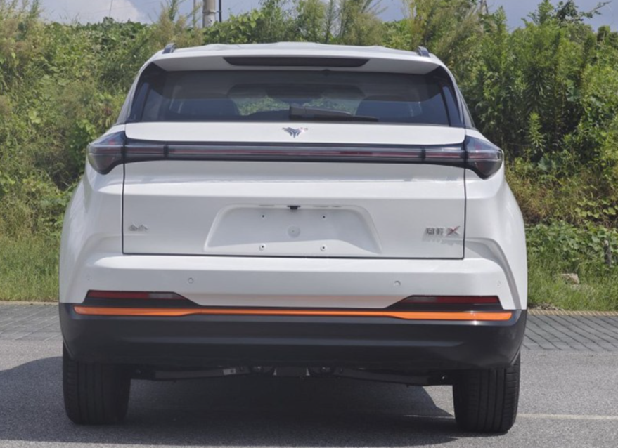 定位纯电紧凑型suv哪吒x更多信息漏出