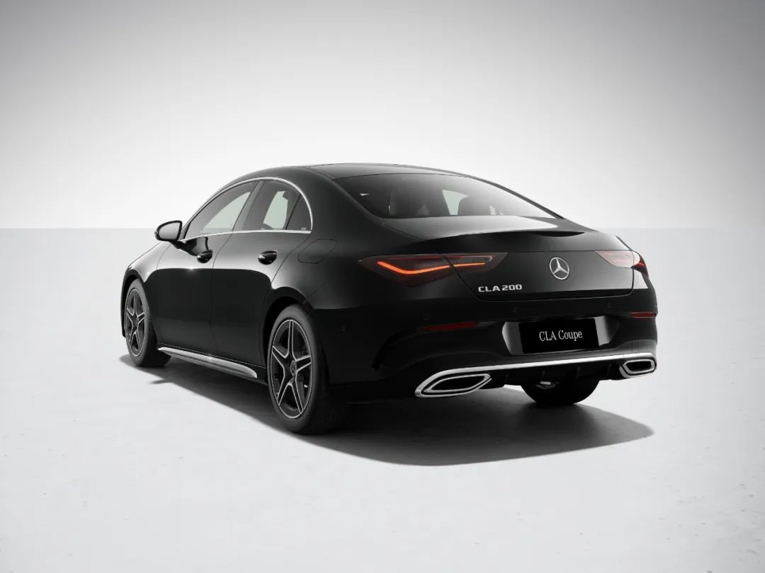 新一代梅赛德斯奔驰cla四门轿跑车上市