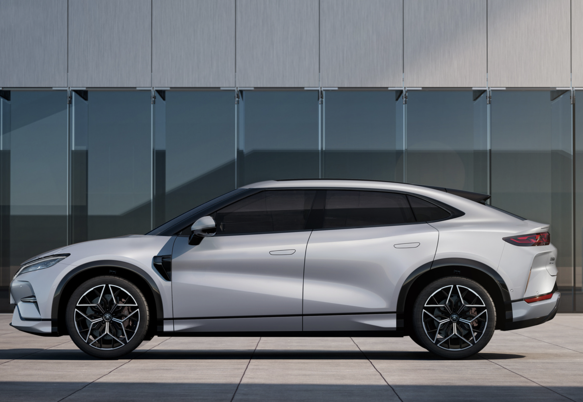 22万起续航662km最美比亚迪宋l开启预售