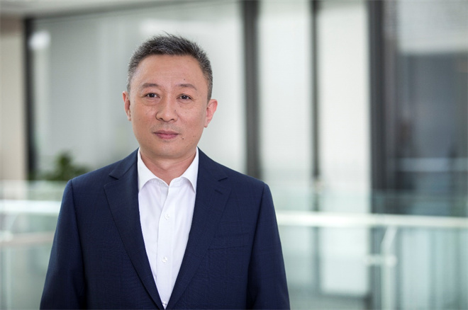 在中国,为中国,智领出行新时代>大众汽车集团(中国)执行副总裁,公共