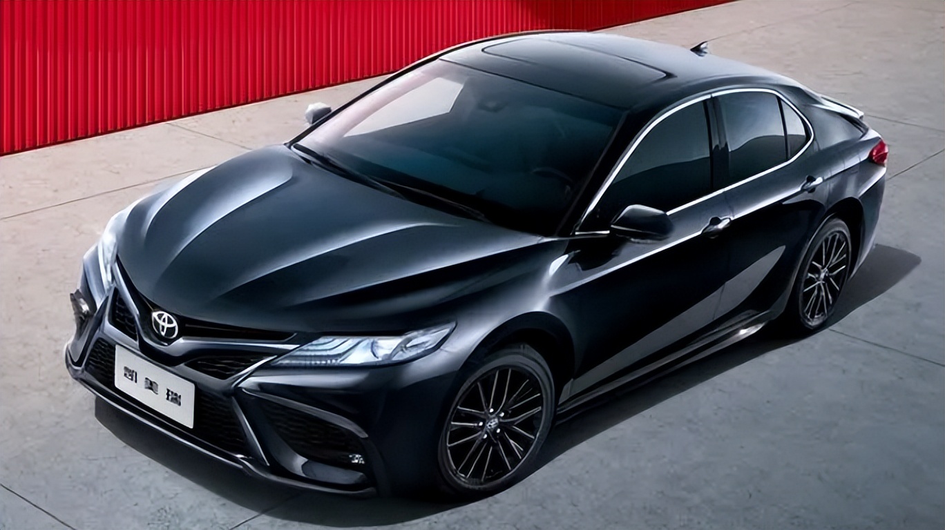 第九代凯美瑞曝光:与现售车型天壤之别,上市后还能称霸不?