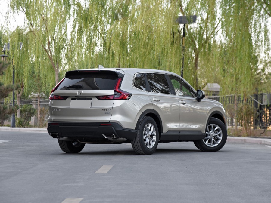 换代而来的红旗hs5对比大众途观l和本田crv谁更强