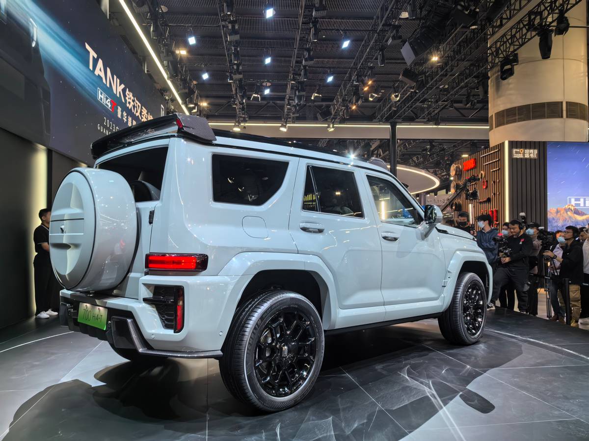 坦克700 hi4-t首发版亮相,这样的外观你喜欢吗?- 买车网