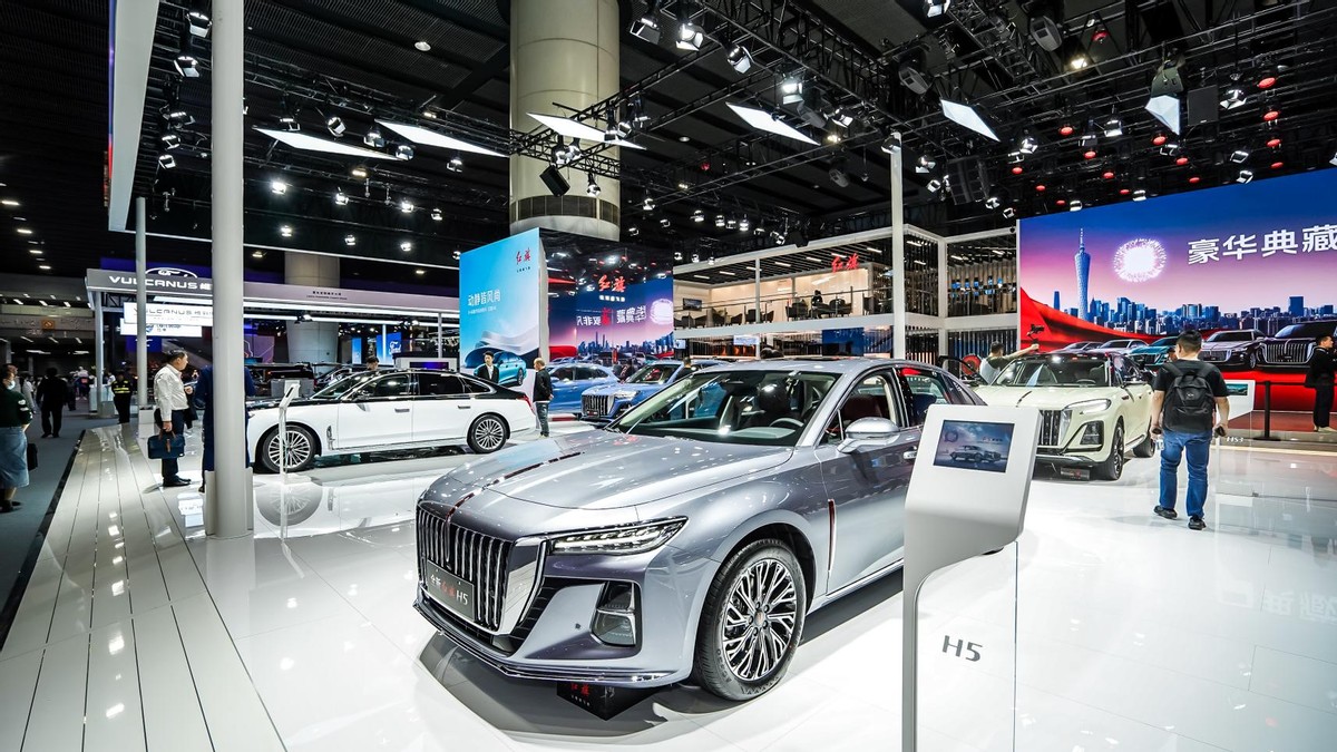 月销破万辆全新红旗h5成广州车展自主品牌最强b级车