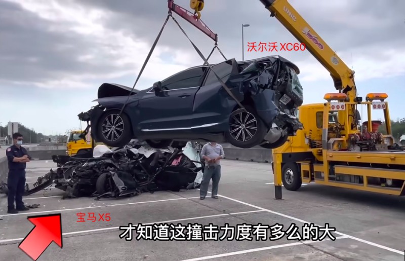 这么撞都没事，沃尔沃主打一个安全感“超标”