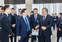 乌兹别克斯坦总统访问并出席比亚迪乌兹别克斯坦工厂投产仪式