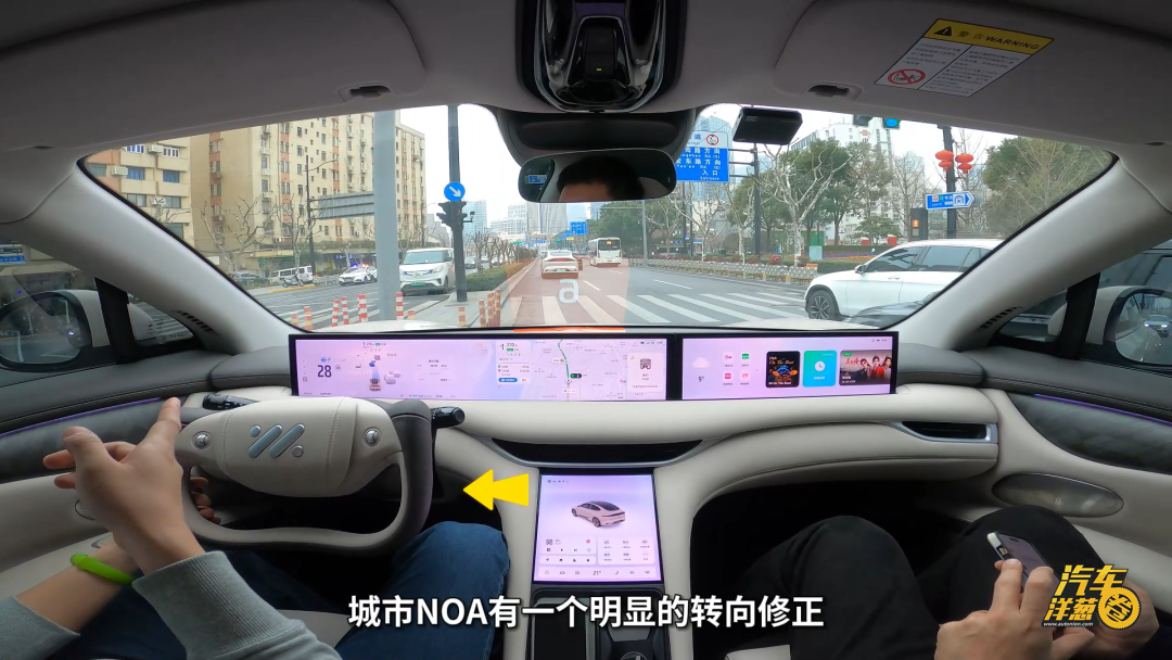 一个优点＆一个不足，智己城市NOA表现究竟如何？
