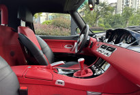 奔驰 AMG GTR Pro，奇缺绿外黑内搭配