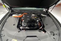 FR布局+电混双擎，第16代丰田皇冠售29.9万起