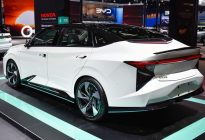 本田灵悉L车展首发，专为中国开发的纯电轿车