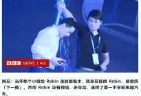 极越汽车与iCVR V23敲了我们两个“脑瓜蹦”