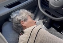 山东孝子，带七旬奶奶去送货！