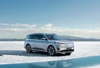 2025 πDAY开启，3月底将推送eπOS 2.0车机系统