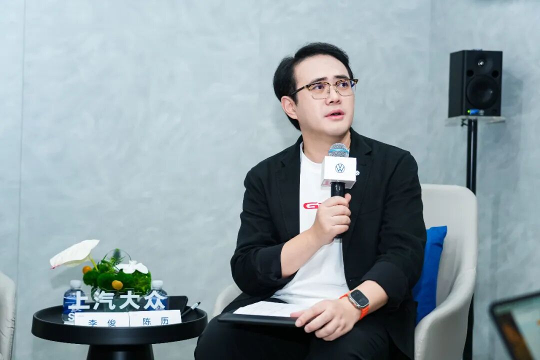 对话上汽大众高层：如何稳住销量基盘，平衡性价比和品牌溢价？