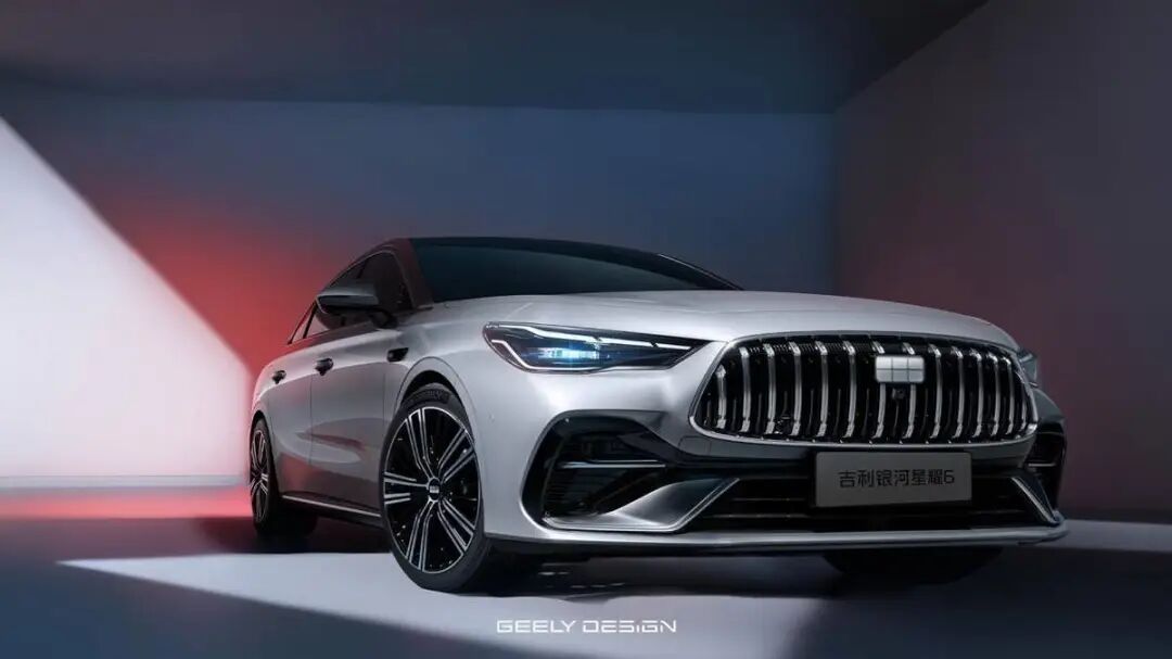 行业丨10月销量快报，比亚迪还差90万达标，主流新势力仅理想下滑