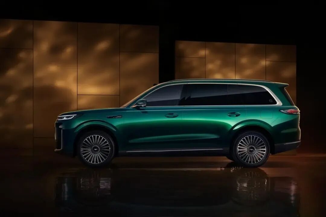 行业丨10月销量快报，比亚迪还差90万达标，主流新势力仅理想下滑