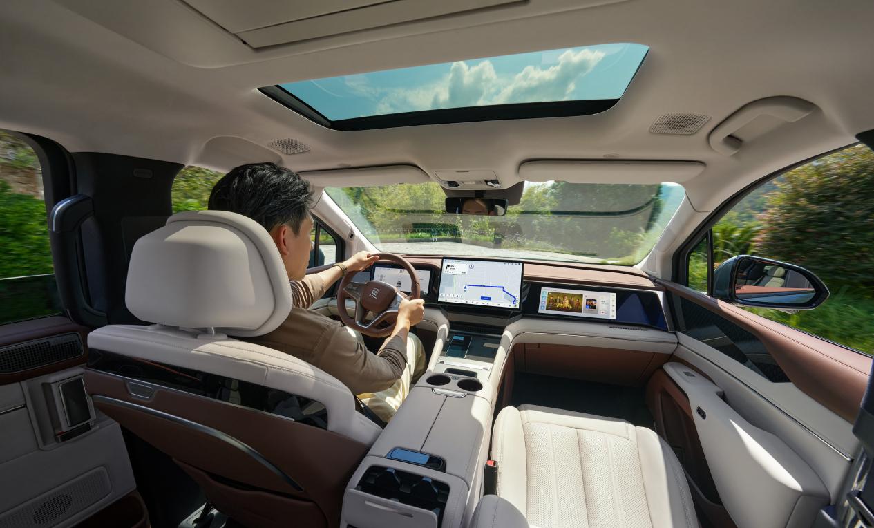 “家庭头等舱”比亚迪2026款夏限时 19.68万元起，开启家庭出行新方式