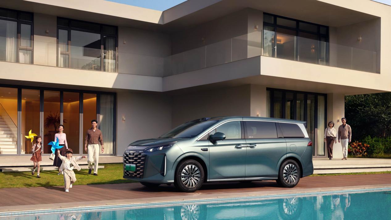 “家庭头等舱”比亚迪2026款夏限时 19.68万元起，开启家庭出行新方式