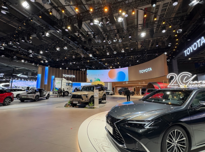 行业丨进博会看车市新格局：跨国车企本土化升级显著