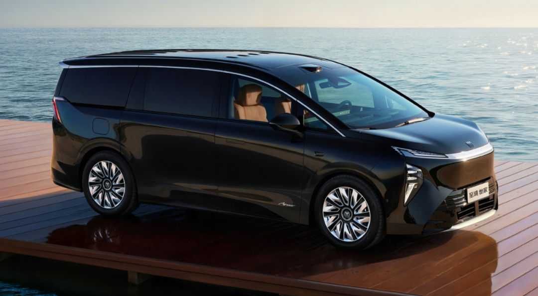 新车丨年终冲刺！别克至境世家、岚图追光L，谁是明年赛道上的真正黑马？