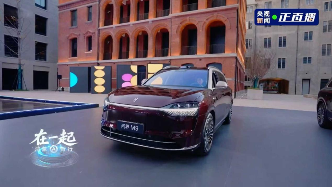 改写中国豪华车市场格局，问界是怎么做到的？