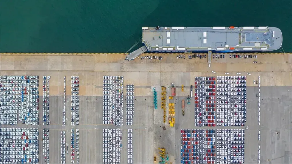 韧性2025丨年度十大政策盘点：从补贴激活市场，到整治行业乱象