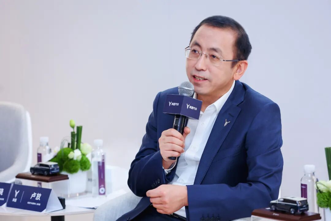 韧性2025｜汽车圈“十大风云人物”：雷军、魏建军、李学用等榜上有名！