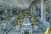 保值率登顶！问界M9以全维实力突围新豪华SUV市场