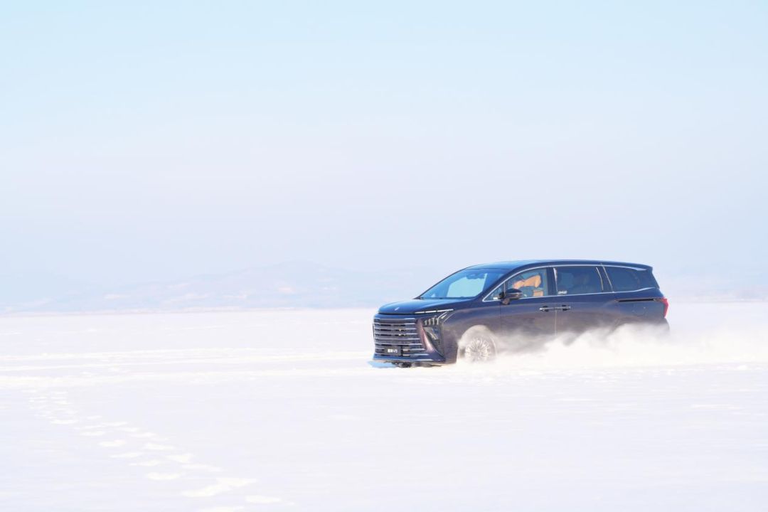 星海V9“冻真格”！畅游哈尔滨，全家冬季旅行MPV首选！