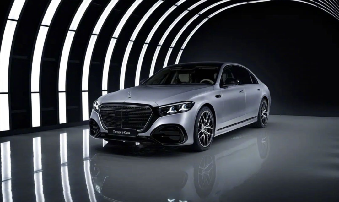 热点丨一边官降一边发重磅新车，奔驰、宝马等豪华品牌节奏“太癫”？