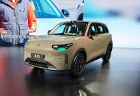 单车导购丨6.58万起零跑A10，为什么首推次顶配？