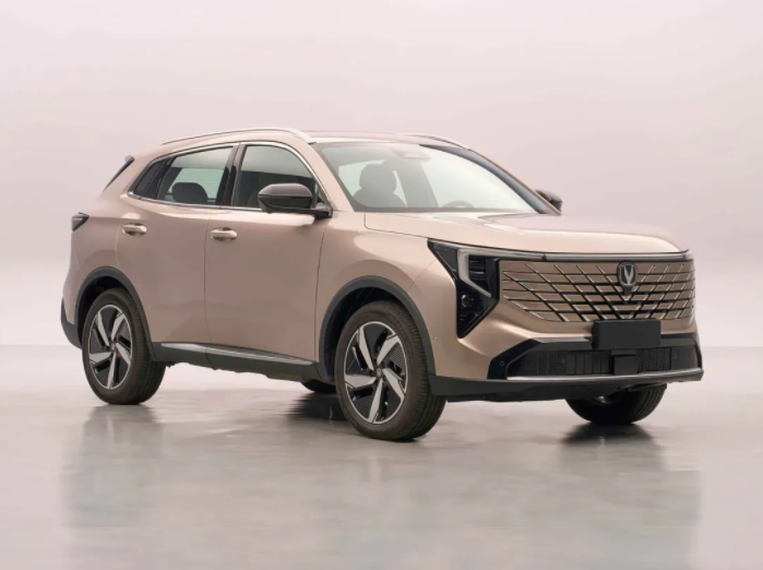 行业丨吉利、长安、奇瑞再押HEV，藏着中国车的“大算盘”