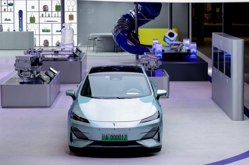 深蓝L06Max北京车展正式上市重塑纯电轿跑驾控新标准(图9)