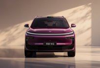 家庭消费者想要的满配大六座SUV，东风奕派M8给全了吗？