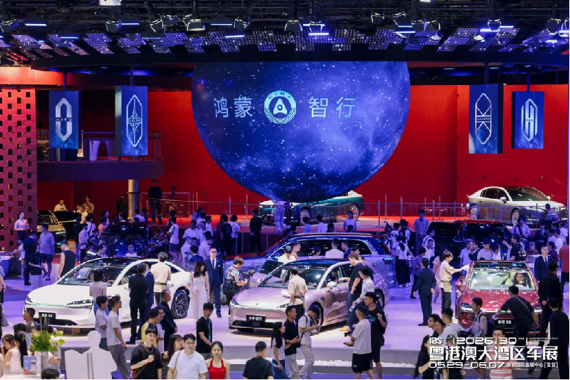 逛完直呼上头，这届车展好玩到大小朋友都不想走